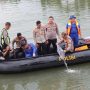 Polres Bangka Barat Tebar 5.000 Benih Ikan Nila di Bozem Kampung Iklim